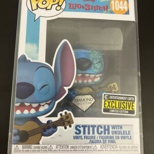 Stitch with Ukulele #1044 Entertainment Earth Exclusive Diamond Collection Funko